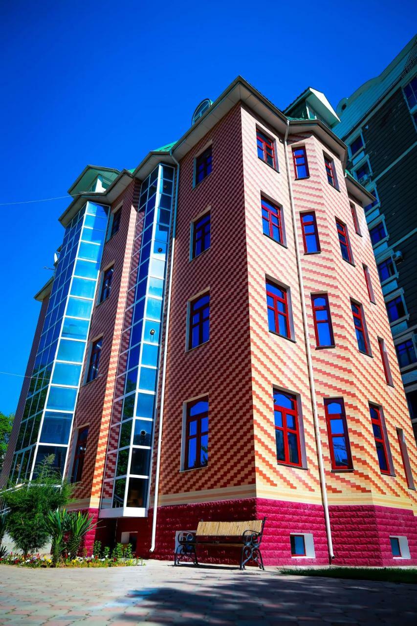 Sarvar Dushanbe Exterior photo